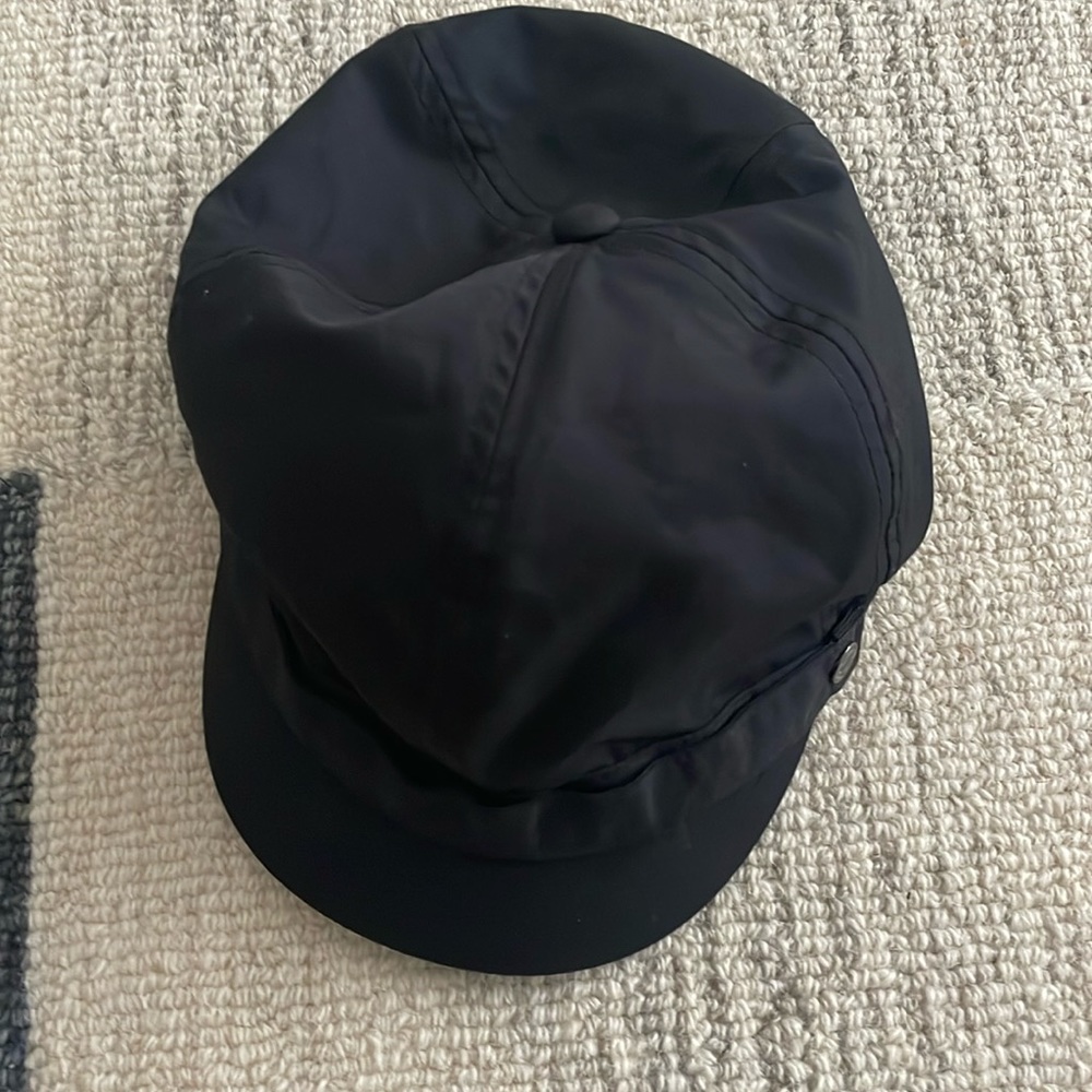 Nike Golf Woman's Hat Black One Size Fits Most.